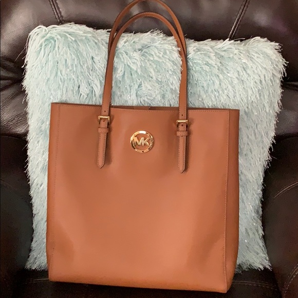 Michael Kors Handbags - Brown Michael Kors handbag, Excellent condition